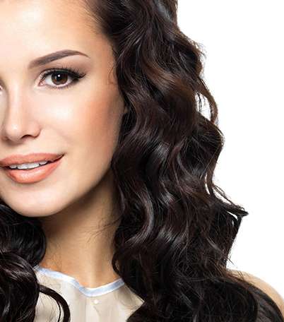 بالصور، مواد طبيعيّة غير متوقّعة تحل مكان الشامبو الجاف