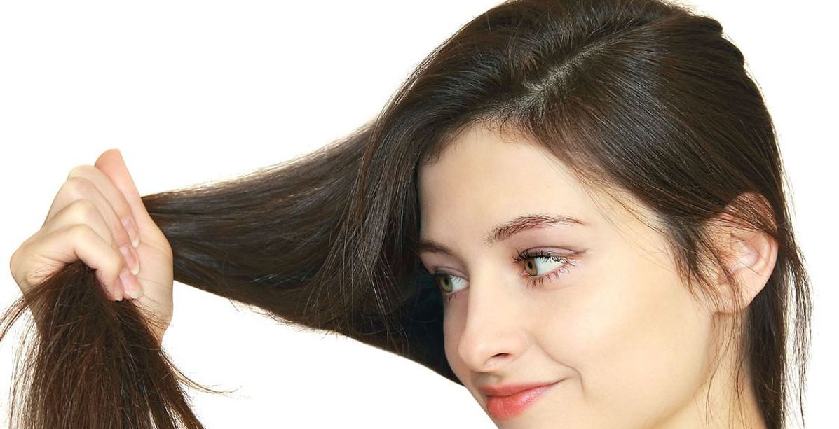 افضل علاج للشعر المتساقط بمكوّنات طبيعية