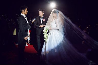 صور حفل زفاف كيم كارداشيان الصينية