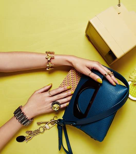 حقيبة Ash Reynolds من Christian Louboutin