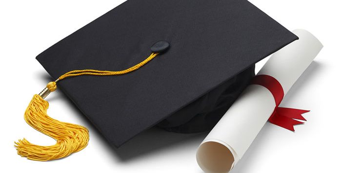 على اي مرتبة يعيّن حامل البكالوريوس