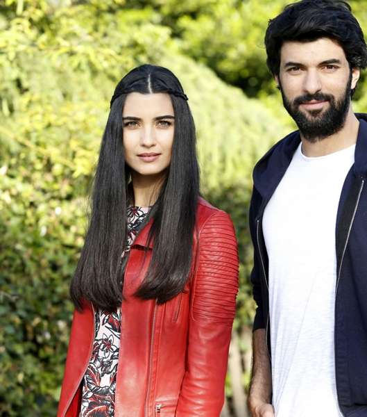 ازياء توبا بويوكوستن 2015 بالصور