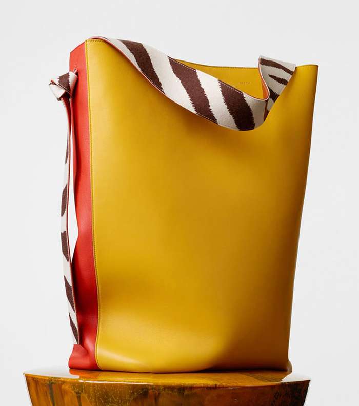 حقيبة TWISTED CABAS BAG من توقيع Celine من مجموعة شتاء 2015