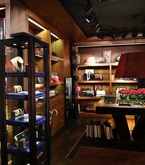 إكتشفي ديكور متجر كارولينا هيريرا في وسط بيروت