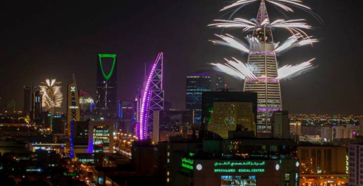 الألعاب النارية في موسم الرياض