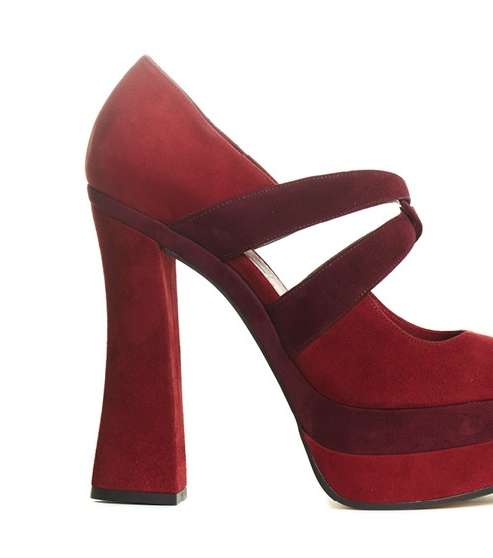 أحذية مميّزة اخترناها من Miu Miu لشتاء 2012