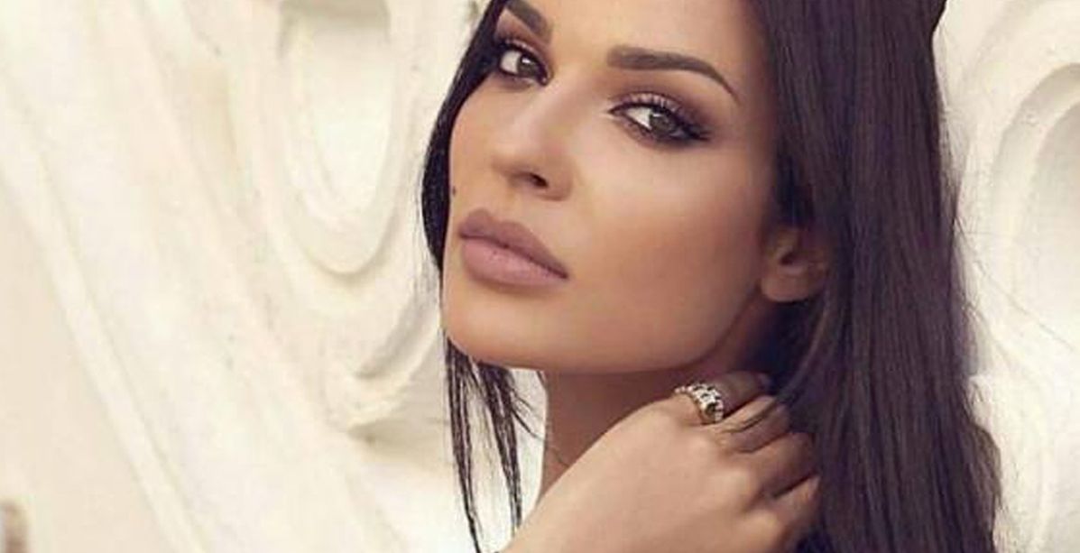 هكذا احتفلت نادين نجيم بعيدها الـ34... قبلتها الحميمة لزوجها أشعلت الانترنت!