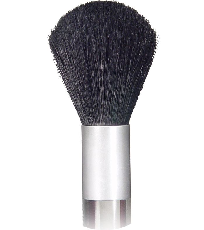 صور انواع فرش المكياج