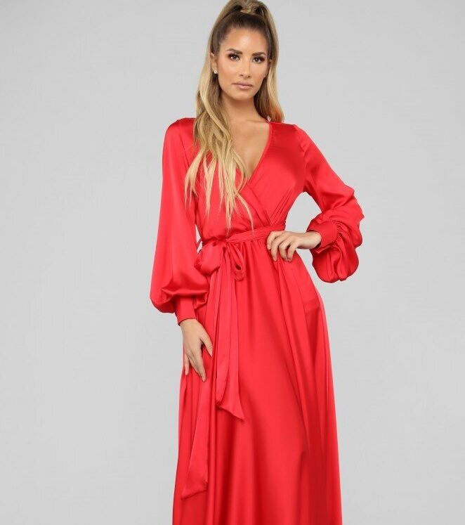 صور اجمل فساتين ستان طويل