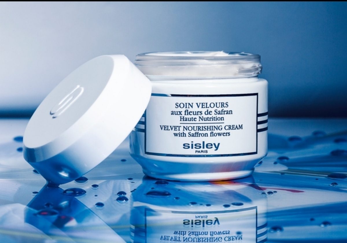 إليك كل ما عليك معرفته عن كريم Sisley الجديد VELVET NOURISHING