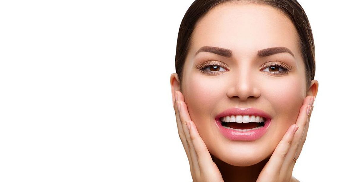 إستغني عن الكونسيلر واستعيني بـ3 مكونات طبيعية تخفي الهالات