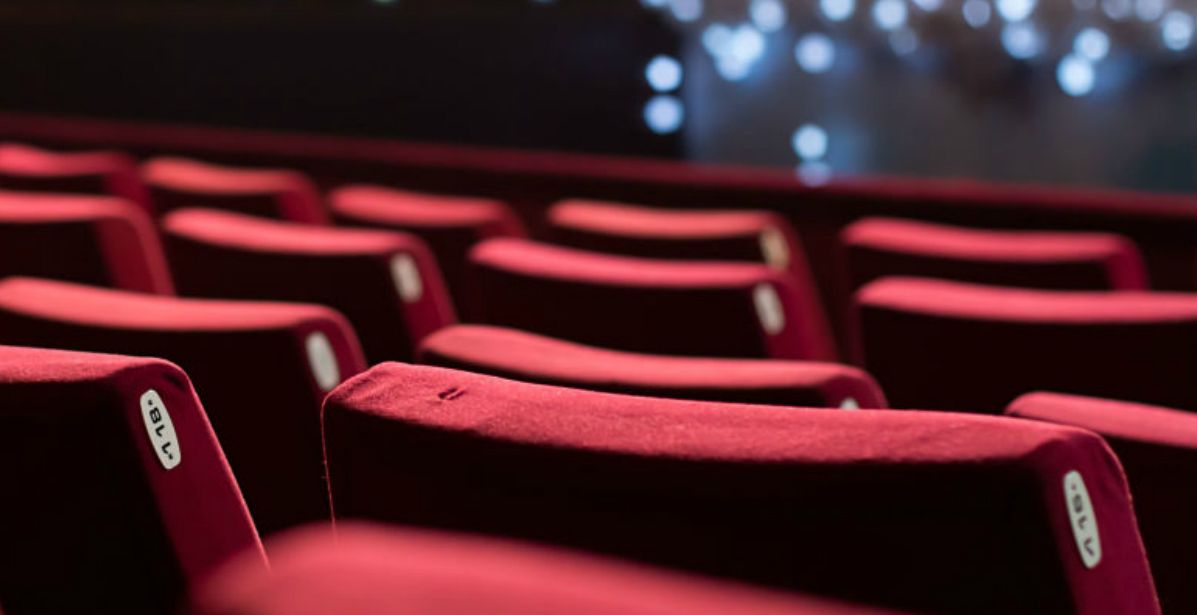 تعليق عروض الأفلام في صالات ودور السينما بالمملكة