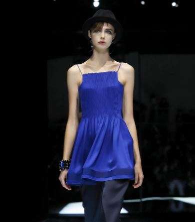 تعرفي على ازياء علامة Giorgio Armani لشتاء 2018