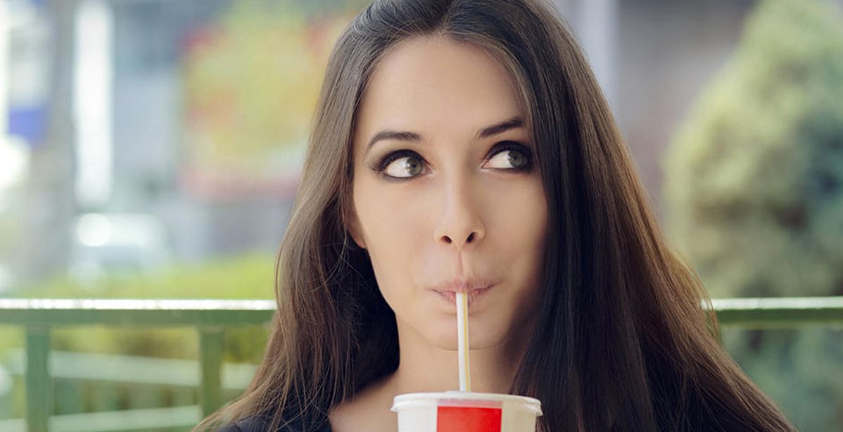 مكون طبيعي إضافته الى مشروباتك يخسرك الوزن من دون عناء