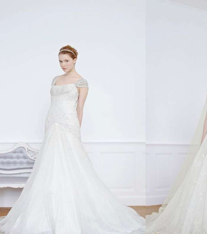 البساطة تنسحب إلى تسريحات الشعر والماكياج