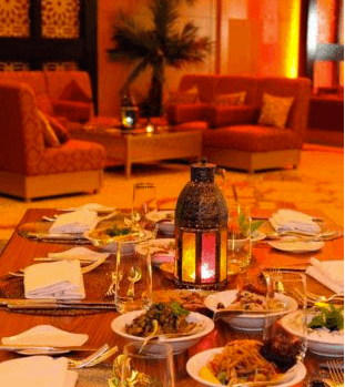  مجلس رمضان في فندق Ritz Carlton في DIFC