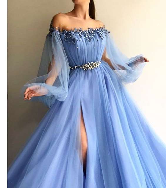 الفستان الازرق الحالم