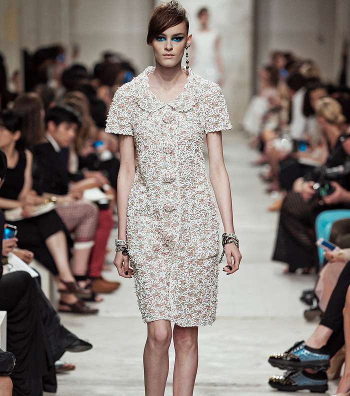 من مجموعة Chanel Cruise 2013، اليك اجمل التصاميم 