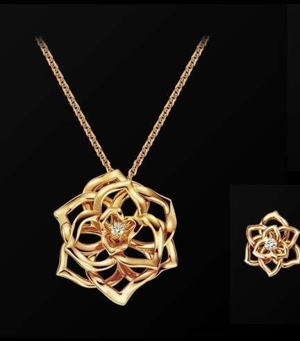 طقم من الذهب الأصفر من مجموعة Piaget Rose. 