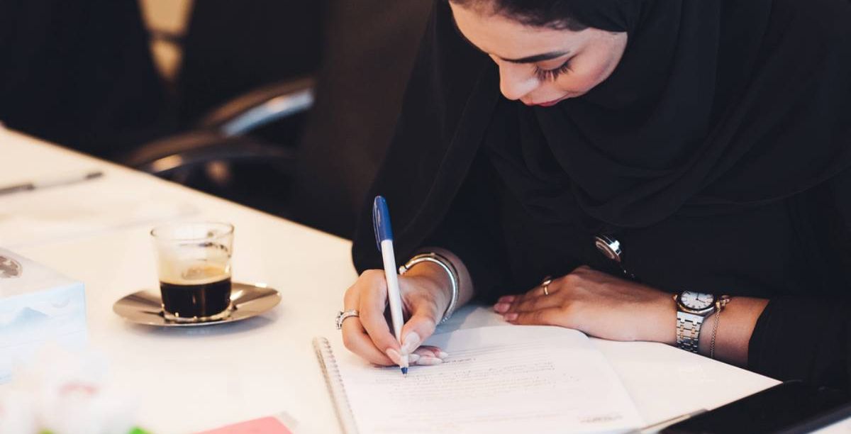تحليل الشخصية من الخط والتوقيع