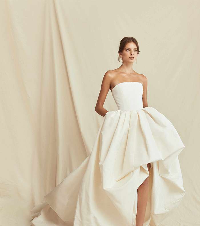 فساتين زفاف 2021