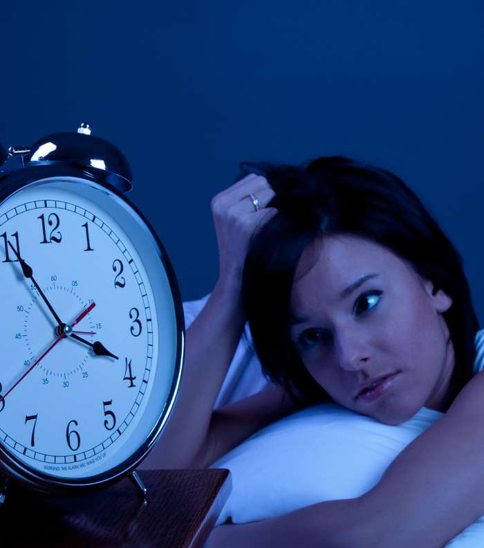 طريقة لمعالجة الام الدورة الشهرية