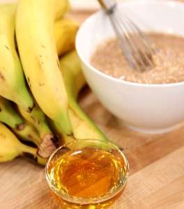 خلطة الموز وزيت اللوز