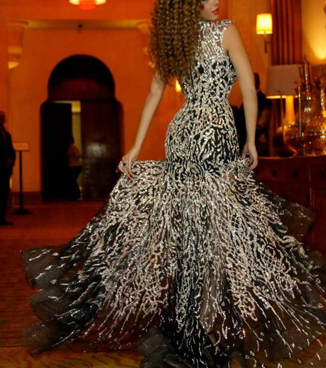 ميريام فارس ترتدي فستاناً من توقيع رامي قاضي ليلة رأس السنة