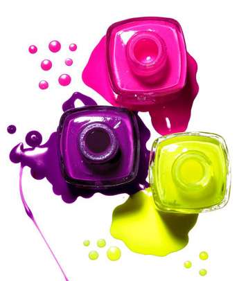 طلاء أظافر النيون...المستحضر الملك 