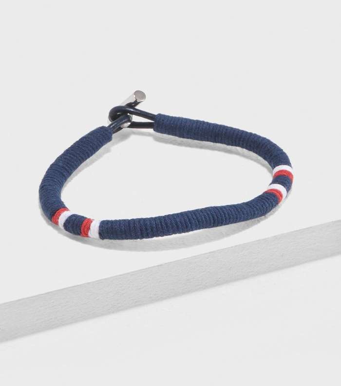 صور اجمل اساور تومي هيلفيغر