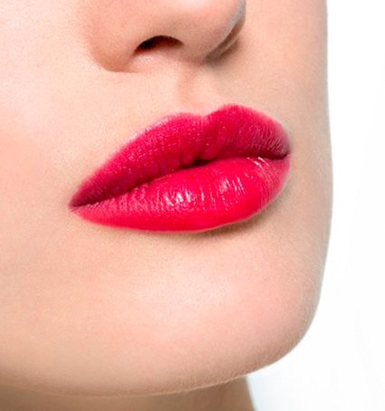 بالصور، ألوان POP Lipstick من Clinique لصيف مشّع