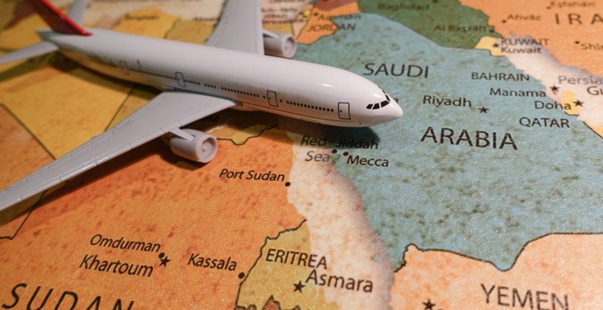 وزارة الداخلية السعودية تُعلق الدخول للمملكة مؤقتاً للقادمين من 20 دولة
