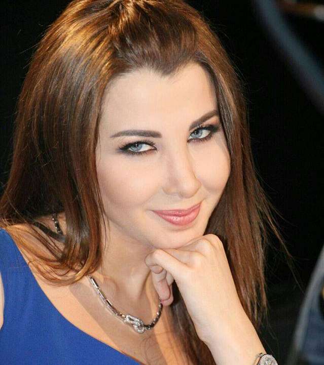 تسريحة نانسي عجرم الناعمة