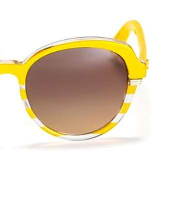 نظارات شمسية من ديور وراي بان بزجاج ملون