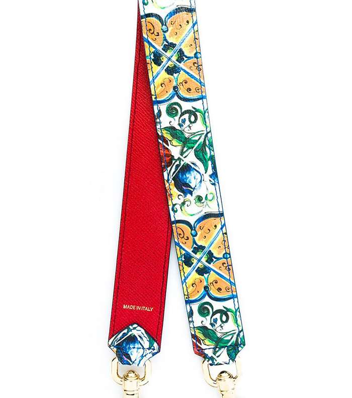 رباط او حزام للحقيبة من دولتشي اند غابانا بنقشة مطبعة