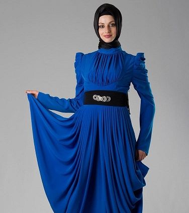 كوني مميّزة باللّون الأزرق النيلي