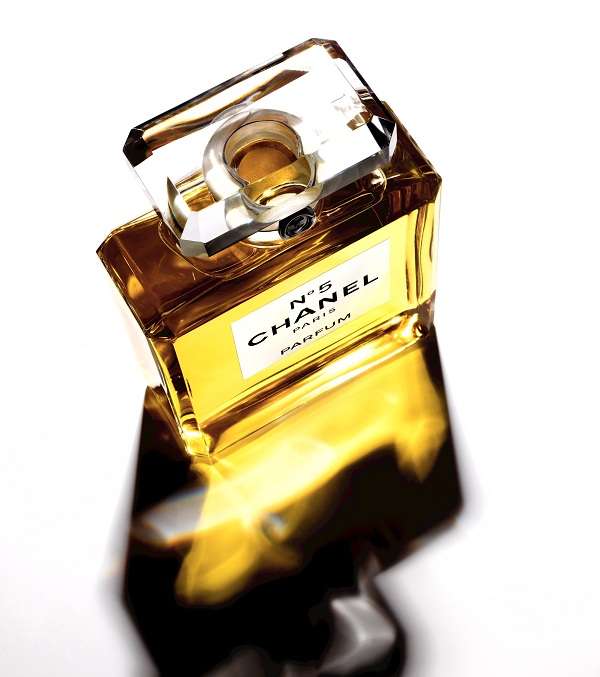 عطر Chanel N05 الشهير