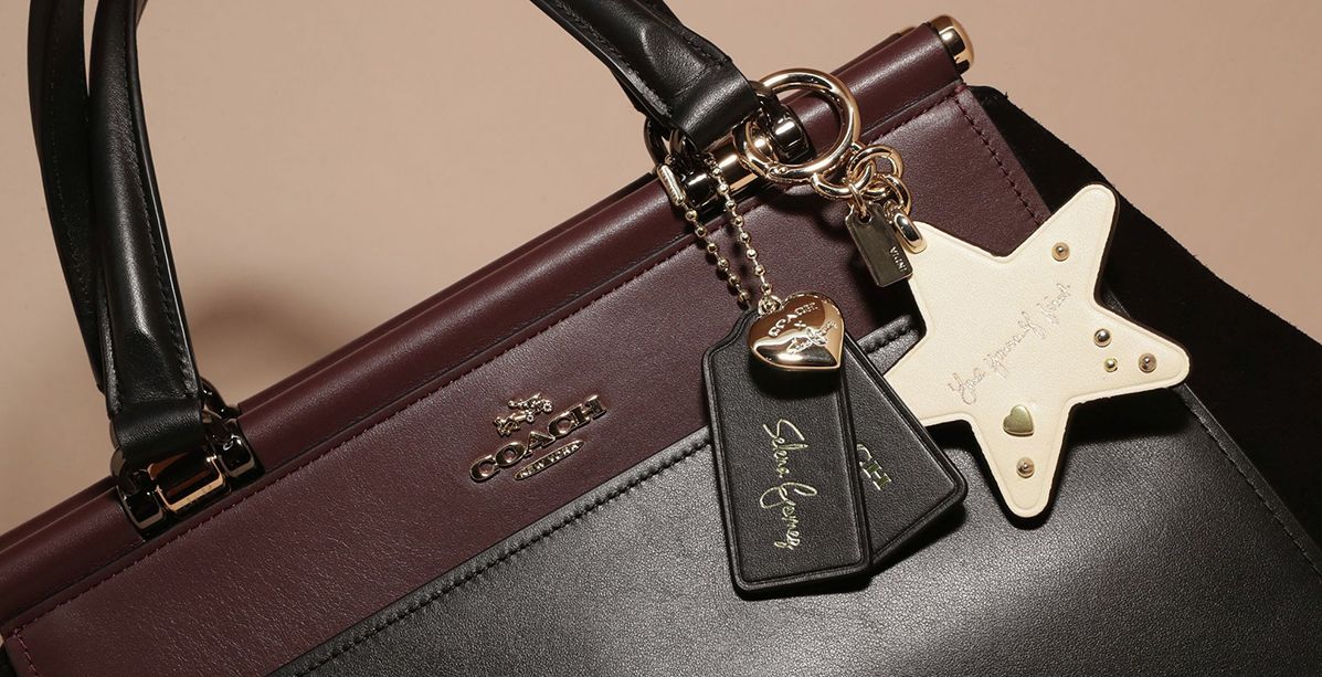 تعرفي على التعاون بين سيلينا غوميز وعلامة Coach