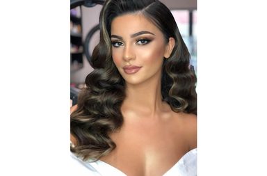 للمناسبات تسريحات شعر