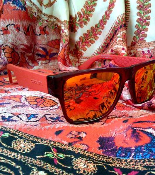 نظارات من وحي أجواء الصيف من كاريرا