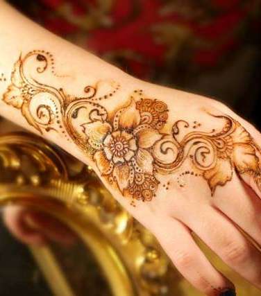اجمل نقشات حناء ناعمه