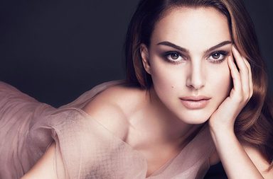 مكياج ناتالي بورتمان الناعم مشرق وأنيق