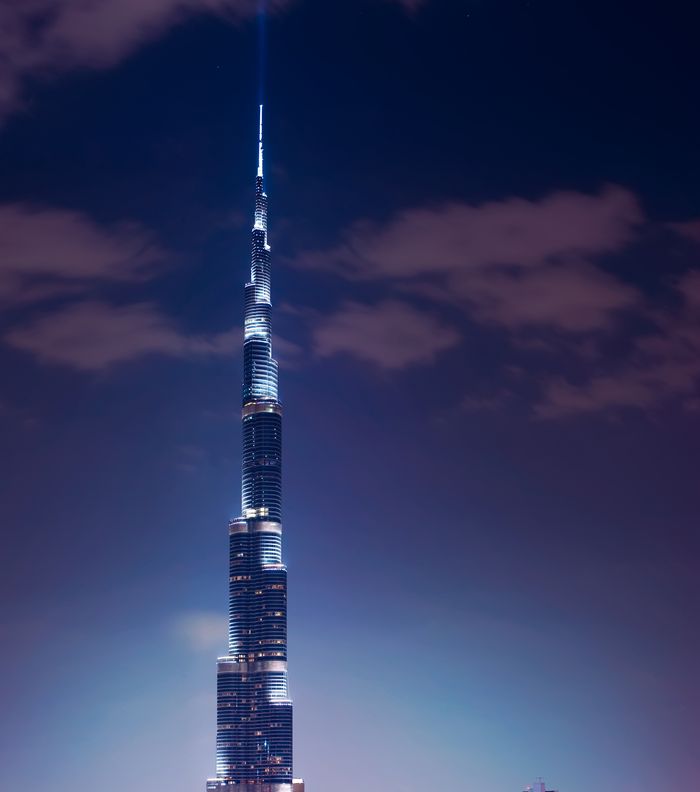 صورة لأعلى برج في العالم برج خليفة
