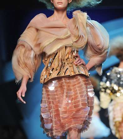 أزياء مميّزة من مجموعة 2012-Dior 2011