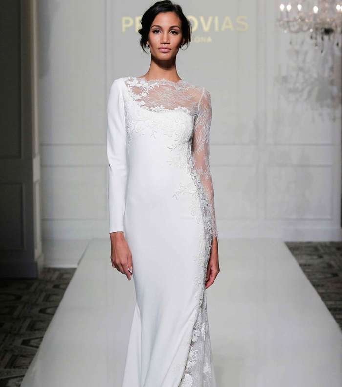 شاهدي صور موضه فساتين طويلة