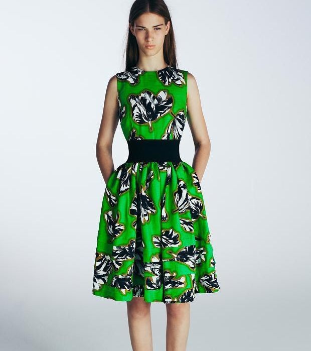 فستان مطبّع من مجموعة Jonathan Saunder Resort 2014