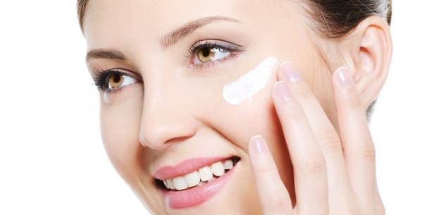 افضل طرق تفتيح البشرة | طريقة تفتيح الوجه في المنزل