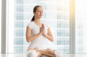 اليقظة الذهنية عبر سلسلة بودكاست ياسمينة