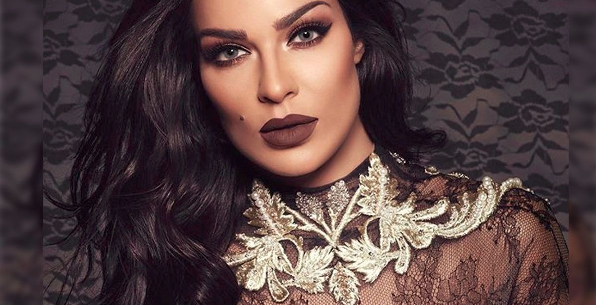شبيهة نادين نجيم تشعل مواقع التواصل الاجتماعي بصورها: فمن هي الأجمل؟