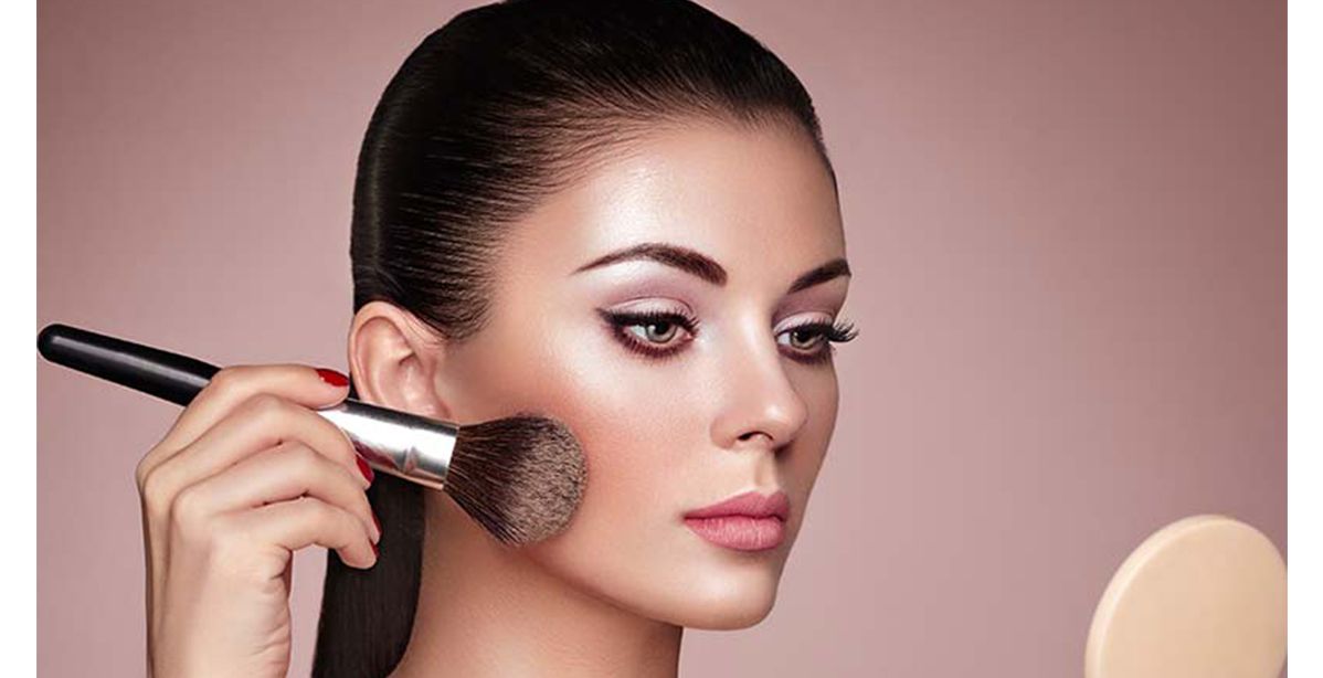 تألقي بأفضل اضاءة ذا بالم للوجه